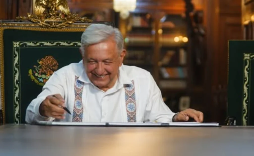 AMLO