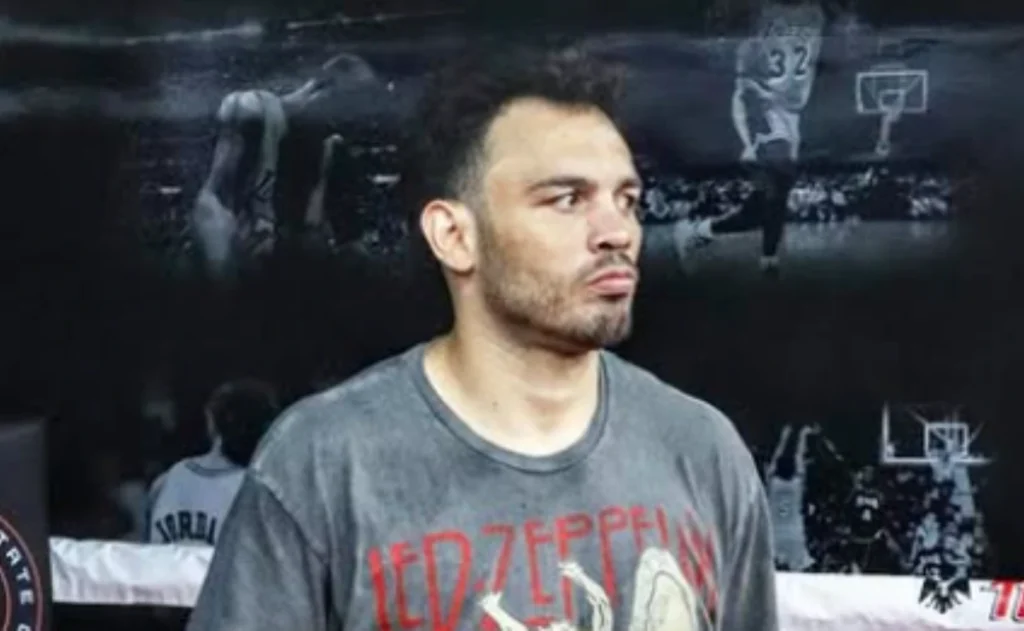 Julio César Chávez